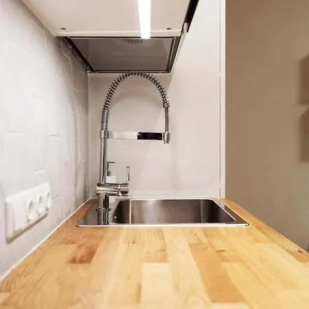 Malt House Studio Apartment *